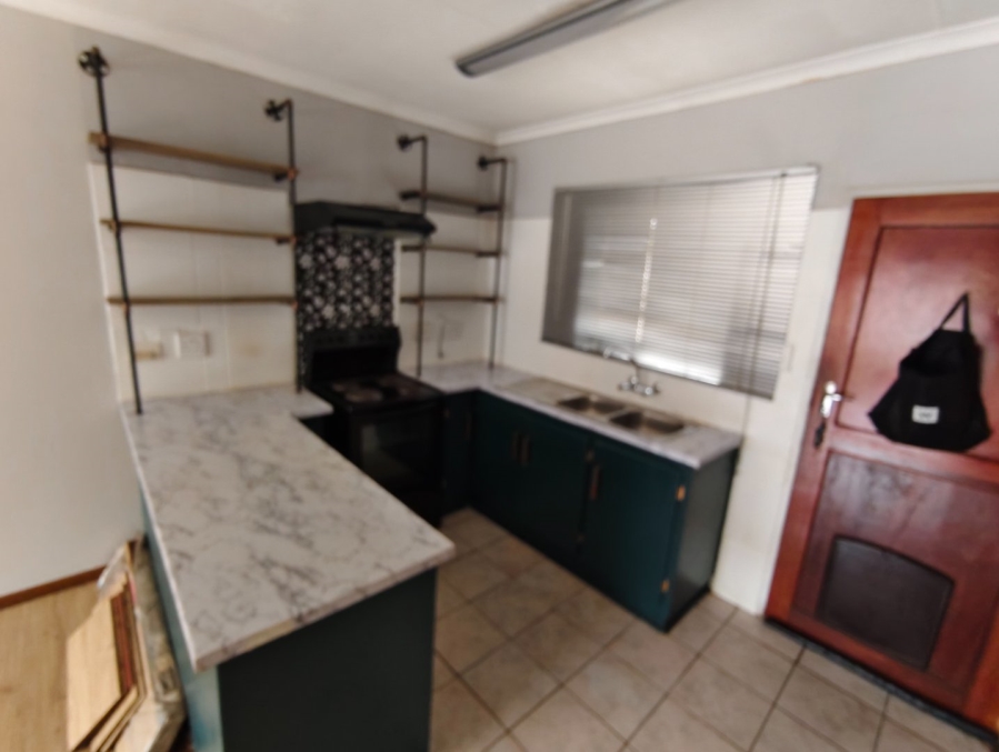 2 Bedroom Property for Sale in Langenhovenpark Free State